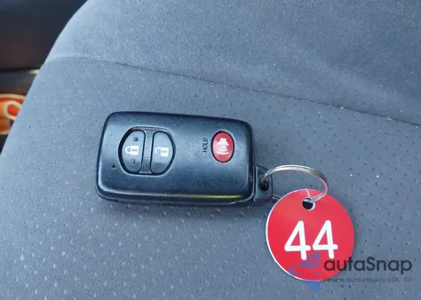 2011 Toyota Prius Two из США, поврежденный, VIN JTDKN3DU4B1473082